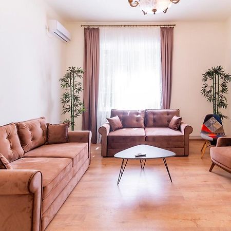 Jevrejska - Central Apartment With Free Parking Нови-Сад Экстерьер фото
